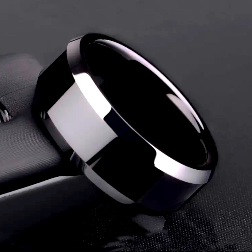 New - Modern & Stylish 8mm Polished Black Stainless Steel Men's Ring - Size 10